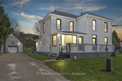 115 Ford Street, Leeds And The Thousand Islands, On K0e 1n0