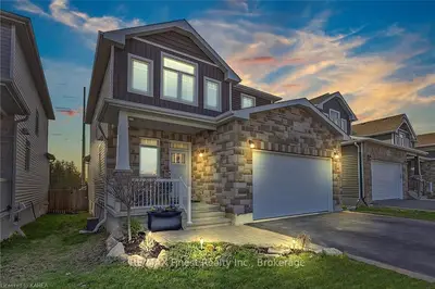 1523 Albany Drive, Kingston, On K7p 0l6