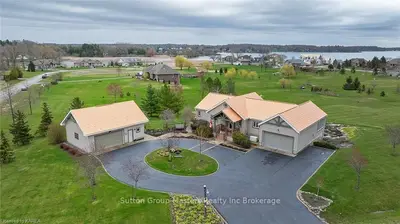 96 Binnacle View Drive, Front Of Leeds & Seeleys Bay, On K7g 1v5