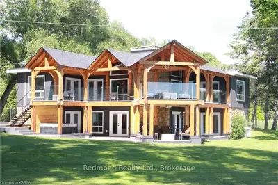 35 Chisamore Point, Front Of Leeds & Seeleys Bay, On K7g 2v4