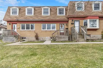 116 Notch Hill Road 11, Kingston, On K7m 2x1