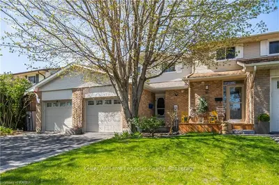 17 Bonny Lane, Kingston, On K7k 6e3