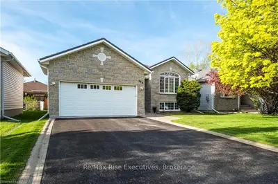 198 Ellesmeer Avenue, Kingston, On K7p 3e7
