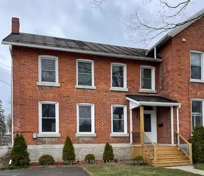 25 Thomas Street E, Greater Napanee, On K7r 1k5