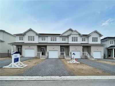 1528 Scarlet Street, Kingston, On K7k 0h6