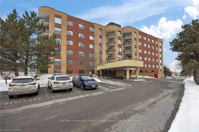 130 Wright Crescent 505, Kingston, On K7l 5r1