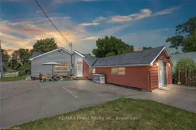 176 LODGE Street, Loyalist, ON K0H 1G0