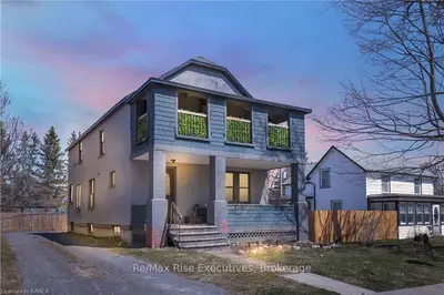 220 King Street W, Gananoque, On K7g 1g6