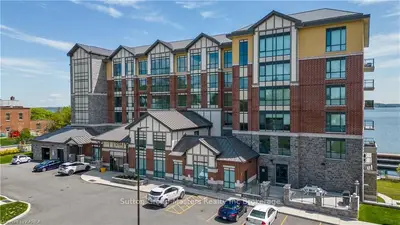 129a South Street 207, Gananoque, On K7g 0a9