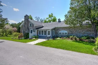 4748 Salem Road, Rideau Lakes, On K0g 1x0