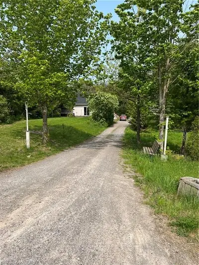1265 Hallecks Road, Elizabethtown-kitley, On K6v 5t3