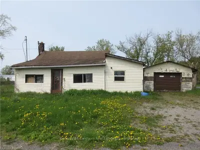 1014 Pine Grove Road, Greater Napanee, On K0k 2w0