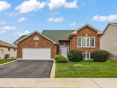144 Kildare Avenue, Loyalist, On K7n 1z5