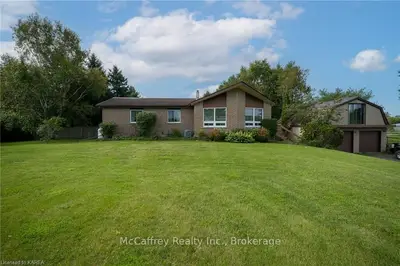 7318 County Road 2, Greater Napanee, On, K7r 3k7