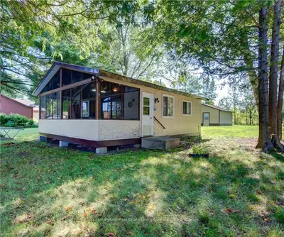 5424 Salem Road 6, Westport, On K0g 1x0