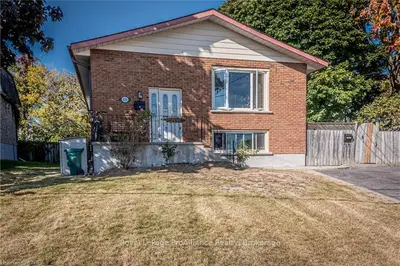 336 Sydenham Street, Kingston, On K7k 3m9