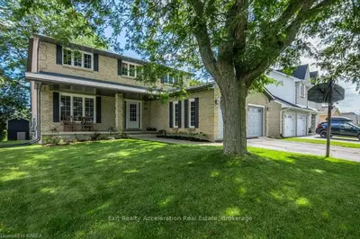 94 Beverly Street, Greater Napanee, On K7r 3w5