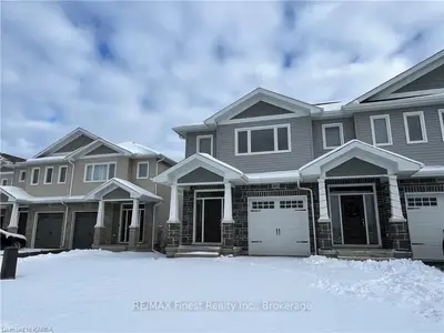 221 Heritage Park Drive, Greater Napanee, On K7r 3x8