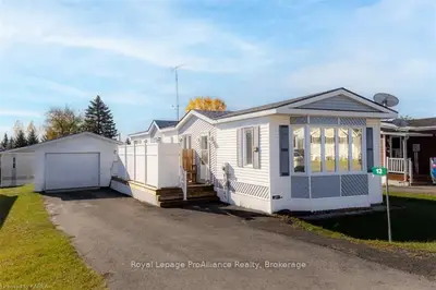 13 Birch Street, Greater Napanee, On K7r 0e9