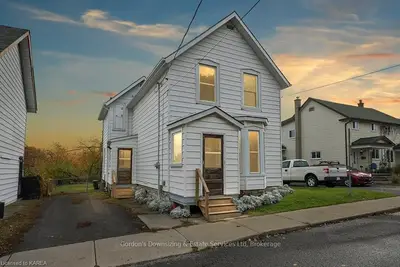 337 Sydenham Street, Kingston, On K7k 3n1