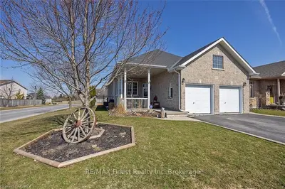 420 Maureen Street, Kingston, On K7k 7m1