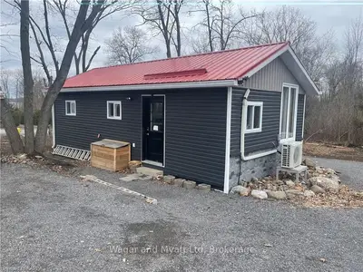 8 Norway Road, Tyendinaga, On K0k 1x0