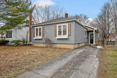 58 Helen Street, Kingston, On K7l 4p1
