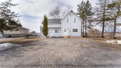 526 Camden Road A, Greater Napanee, On K7r 1g1