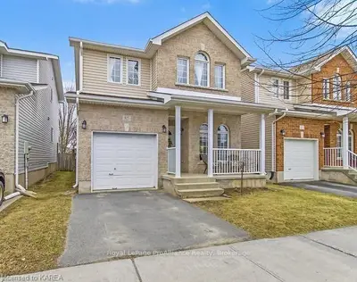 925 Bluffwood Avenue, Kingston, On K7k 7k3