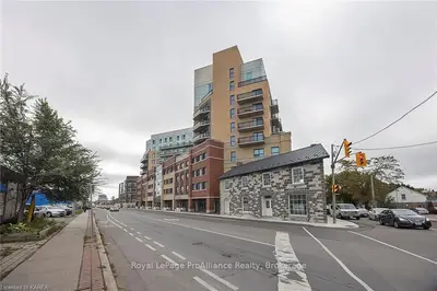 652 Princess Street 922, Kingston, On K7l 1e5