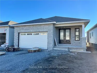 2756 Delmar Street, Kingston, On K7p 0v2