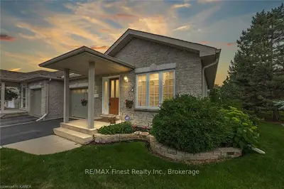 121 Sheridan Street, Kingston, On K7p 3h7
