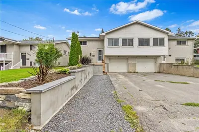 1364 Montreal Street, Kingston, On K7k 3l6