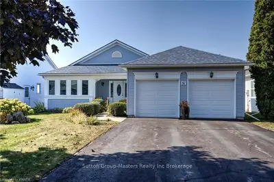 51 Abbey Dawn Drive, Loyalist, On K0h 1g0
