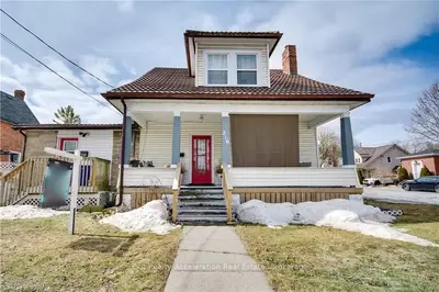 216 Centre Street N, Greater Napanee, On K7r 1n8