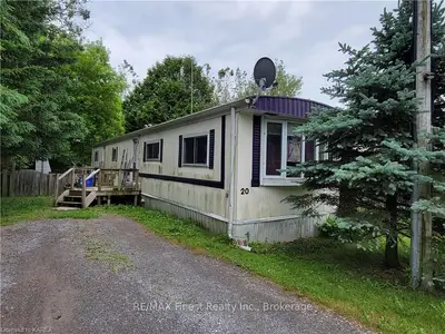 20-227 BIG HILL Road, Leeds and the Thousand Islands, ON K0H 2N0