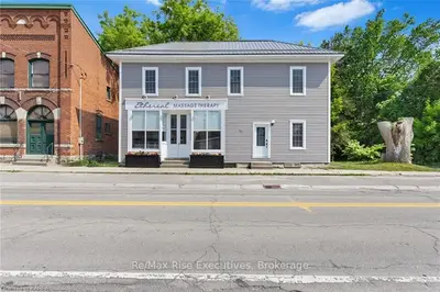 59 King Street, Rideau Lakes, On K0e 1g0