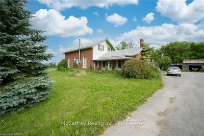 97 BELLEVILLE Road, Tyendinaga, ON K0K 1X0