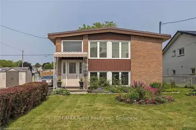 1352 Montreal Street, Kingston, On K7k 3l6
