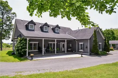 205 Elmwood Drive, Gananoque, On K7g 1p2