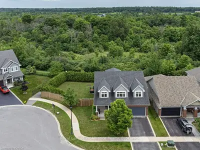 1313 Greenwood Park Drive, Kingston, On K7k 0e3