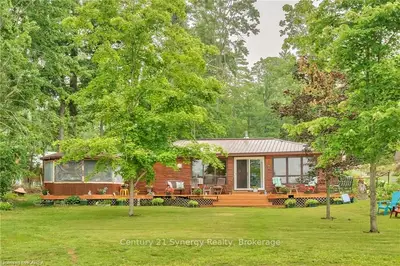 226 Sheldrake Lake Road, Addington Highlands, On K0h 1k0