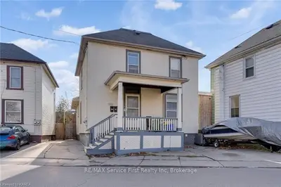 218 York Street 3, Kingston, On K7k 1r4