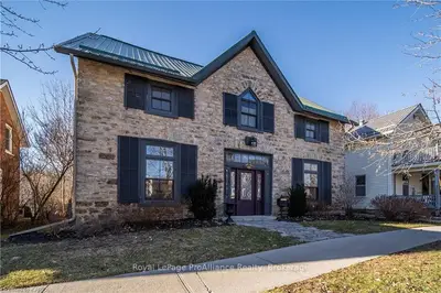 40 Princess Street, Gananoque, On K7g 2n1