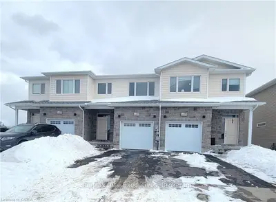 294 Holden Street, Kingston, On K7p 0m2