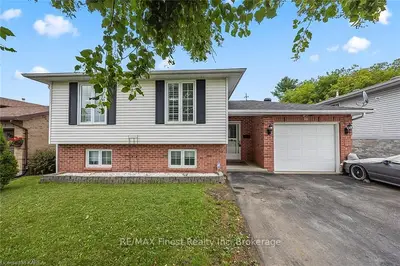 273 Heritage Park Drive, Greater Napanee, On K7r 3y1