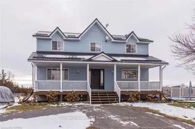 2878 Deseronto Road, Greater Napanee, On K0k 2w0