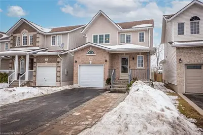 968 Bluffwood Avenue, Kingston, On K7k 7k6
