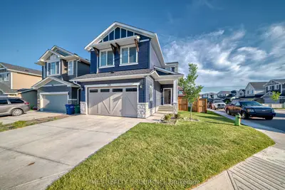 725 Bayview Cape Sw, Out Of Area, Ab, T4b 5g4