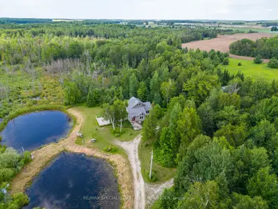 Detached in Melancthon